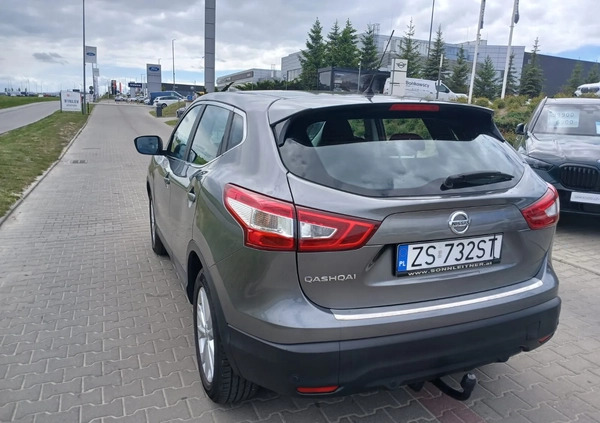 Nissan Qashqai cena 47900 przebieg: 149000, rok produkcji 2014 z Szczecin małe 79